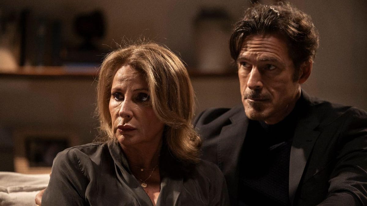 ‘A Protegida’: Laura descobre a traição — Jorge desviou o dinheiro da família e mentiu a todos!