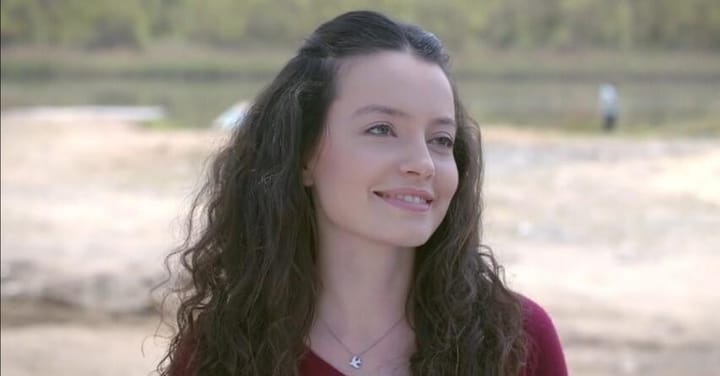 Melis incrima Meryem, mas Levent descobre tudo!