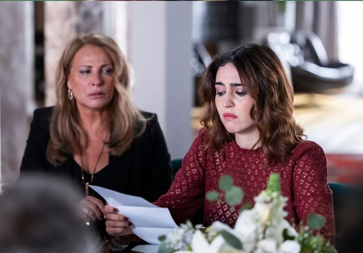 'Cacau'. Sal descobre que a mãe tinha um caso com o seu marido!